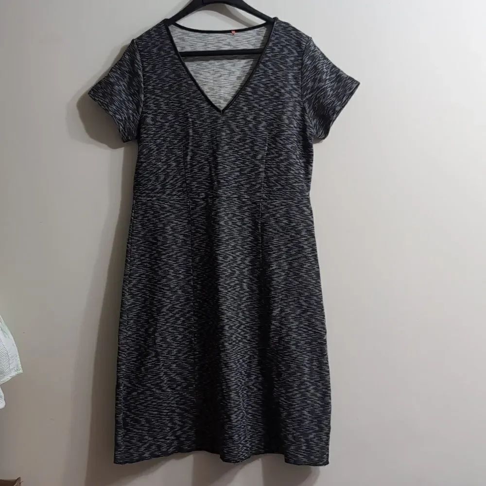 Joe fresh cotton blend A-line knee length dress size Medium